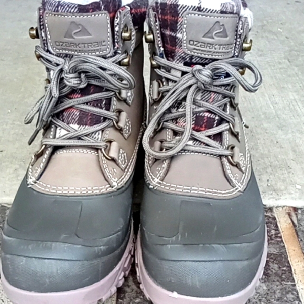 Ozark Trail Gray and Brown Plaid Boots For Cold And Wet